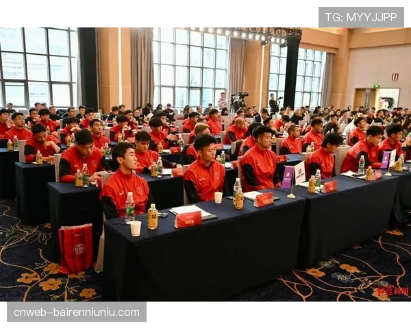 【2026年4月中超联赛·非赛事·产业中超联赛与新能源车企达成新赛季合作协议，涉及多座主场充电桩建设